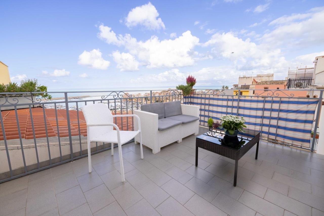 Appartamenti Centro Storico Milazzo Annarita كاستيلاّماري ديل غو المظهر الخارجي الصورة