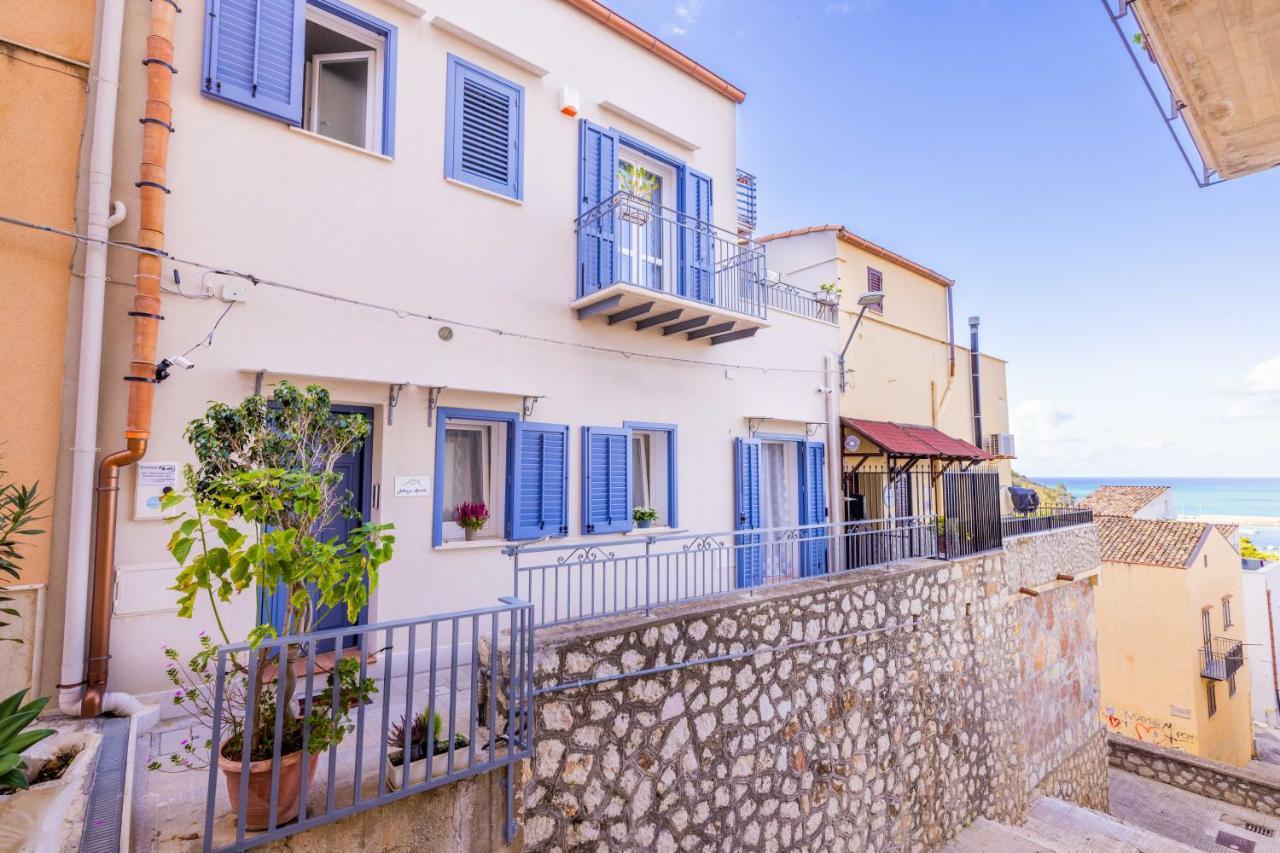 Appartamenti Centro Storico Milazzo Annarita كاستيلاّماري ديل غو المظهر الخارجي الصورة